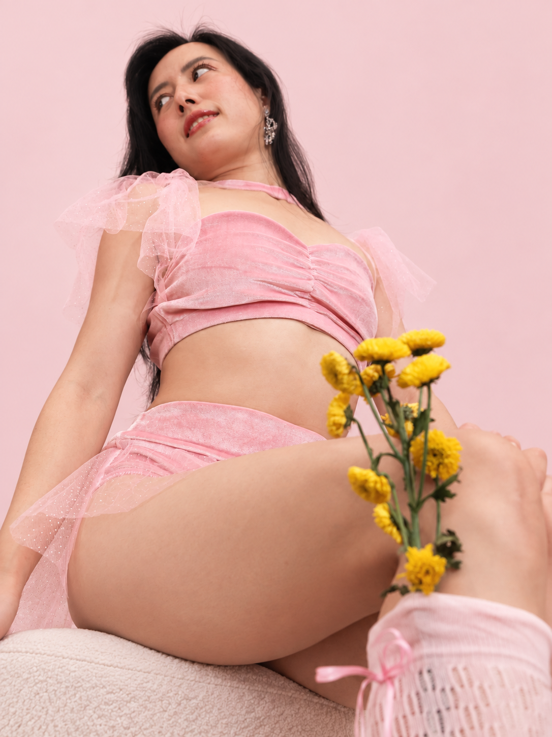 Bella Set pole dance outfit, lifestyle photo